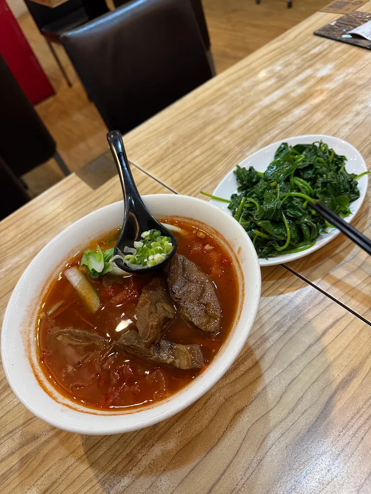 達人麵館
